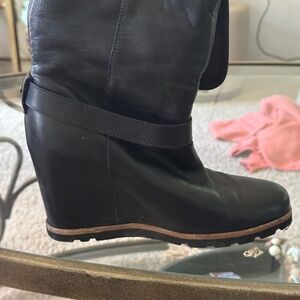 UGG Australia Brown Wedge Leather Boots